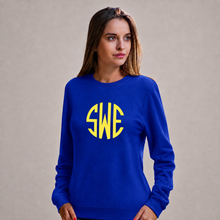 Lae piltide sirvija Personalized royal blue unisex sweatshirt with white SWE monogram
